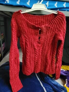 American Eagle Outfitter Womens Sweater Medium Red Long Sleeve 90s Y2k